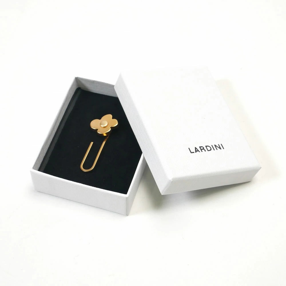 52169flwpinc324 / LARDINI メンズ ブートニエール