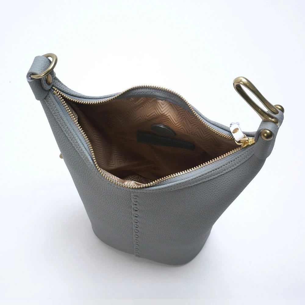 Magnu / ケッグポーチ マヌー ミニバッグ KEG POUCH CLASS