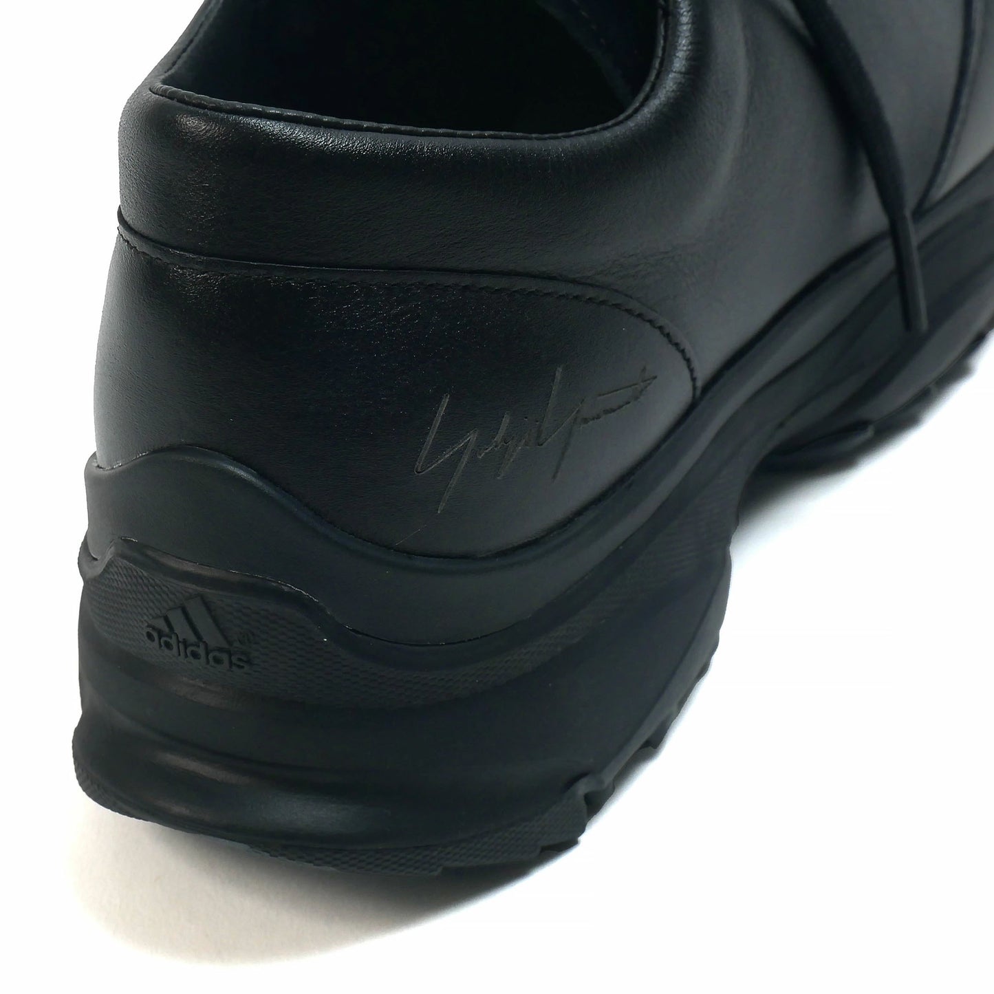 js2453 / Y-3 ワイスリー U Y3 GSG9 2.0 スニーカー