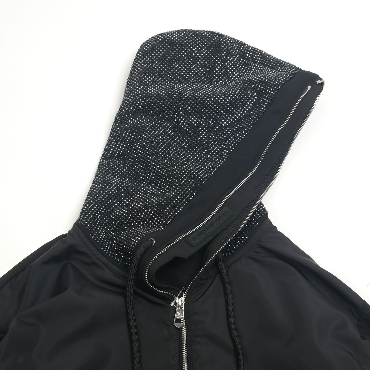1PIU1UGUALE3 RELAX / ウノピゥウノウグァーレトレ メタルアイコン ラインストーン コンビ パーカー